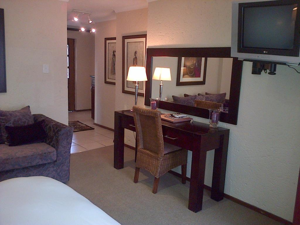 Jubilee Lodge Guest House Johannesburg Phòng bức ảnh