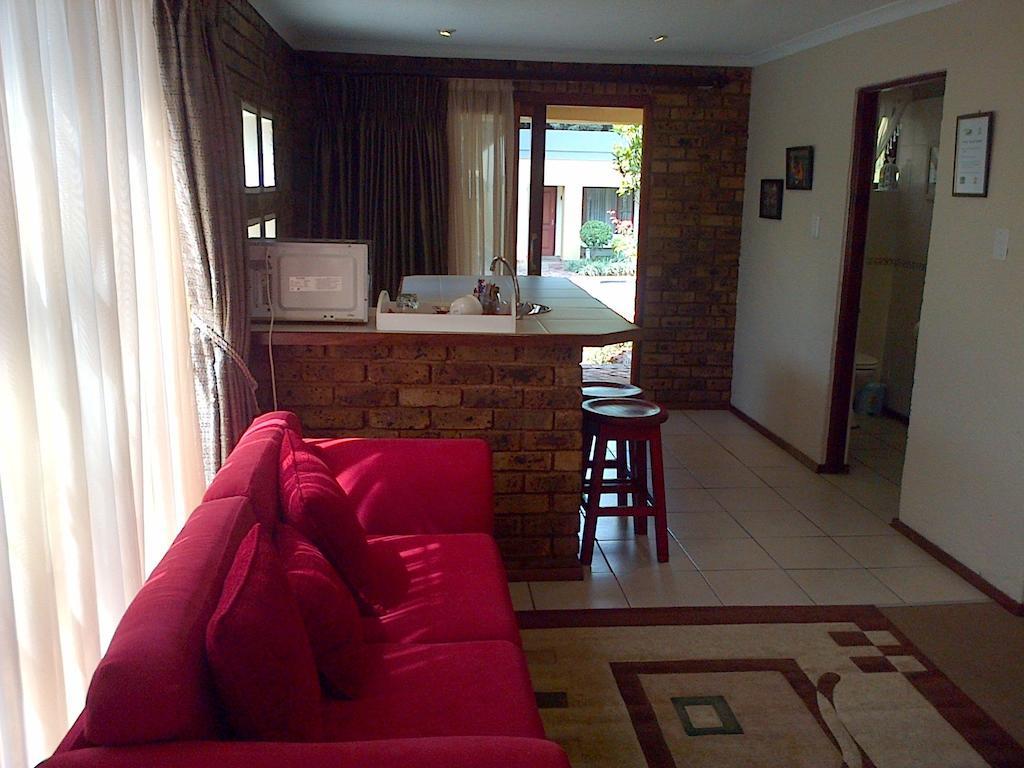 Jubilee Lodge Guest House Johannesburg Phòng bức ảnh