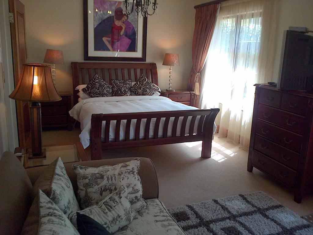 Jubilee Lodge Guest House Johannesburg Phòng bức ảnh